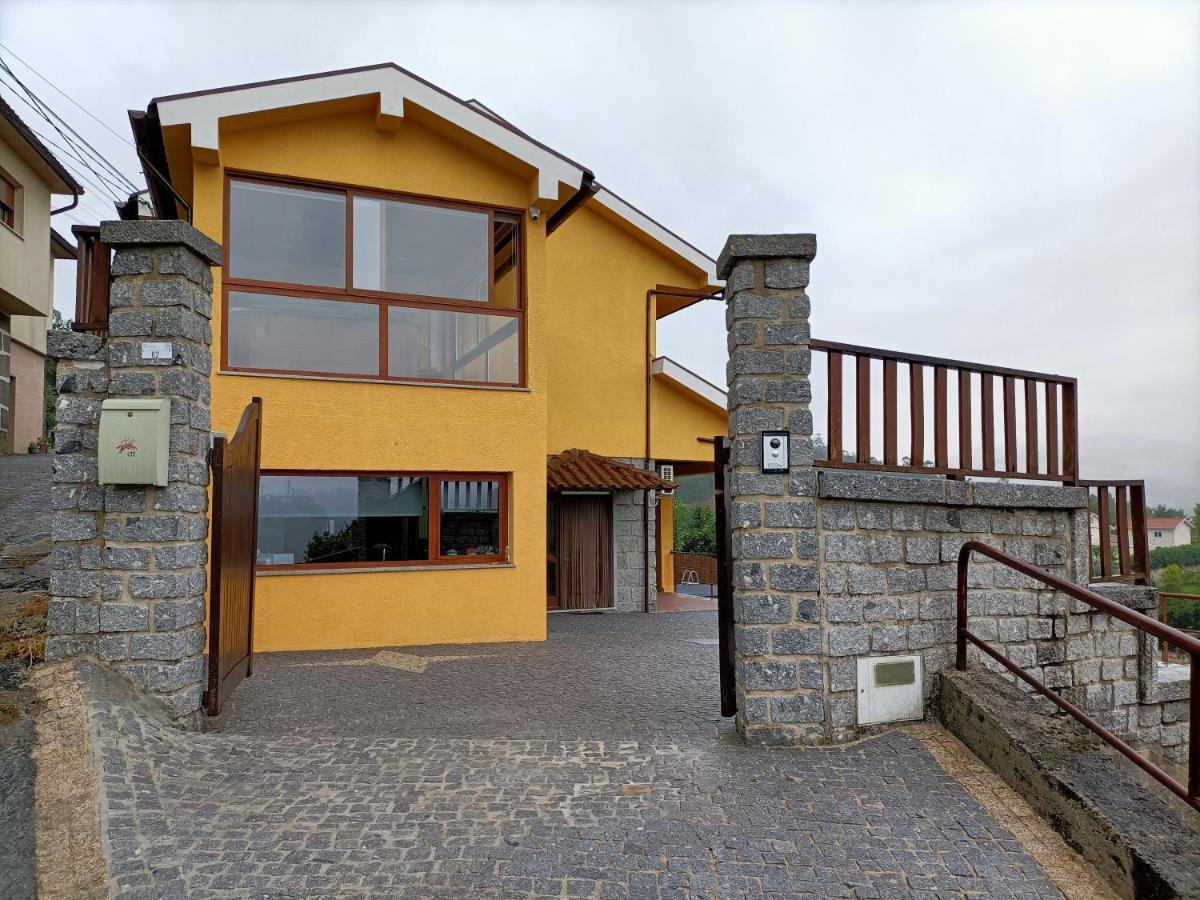 Casa Amarela Da Canicada Vieira do Minho Eksteriør bilde