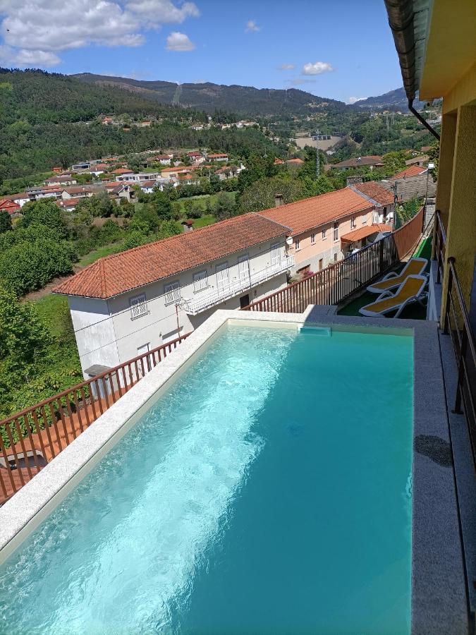 Casa Amarela Da Canicada Vieira do Minho Eksteriør bilde
