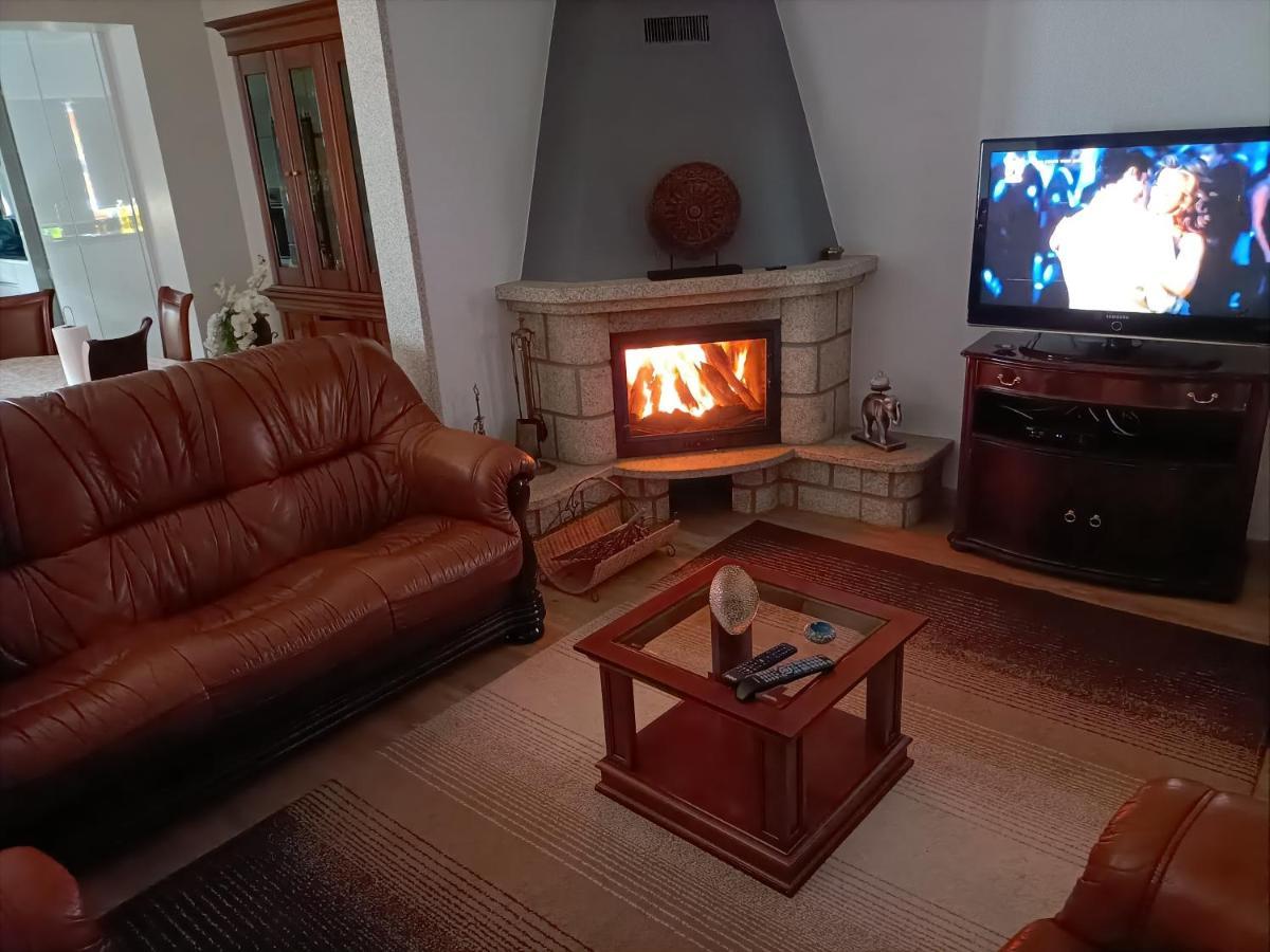 Casa Amarela Da Canicada Vieira do Minho Eksteriør bilde