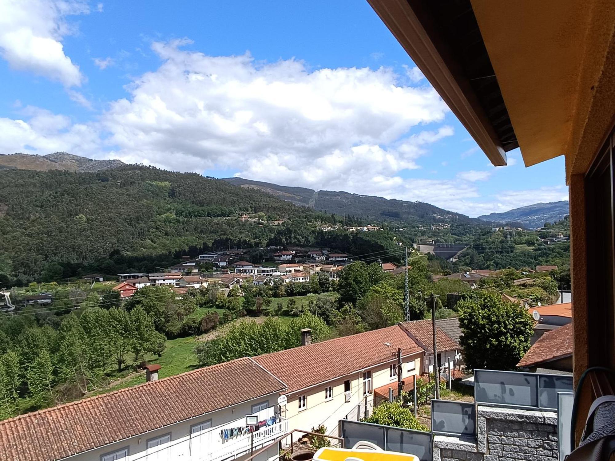 Casa Amarela Da Canicada Vieira do Minho Eksteriør bilde
